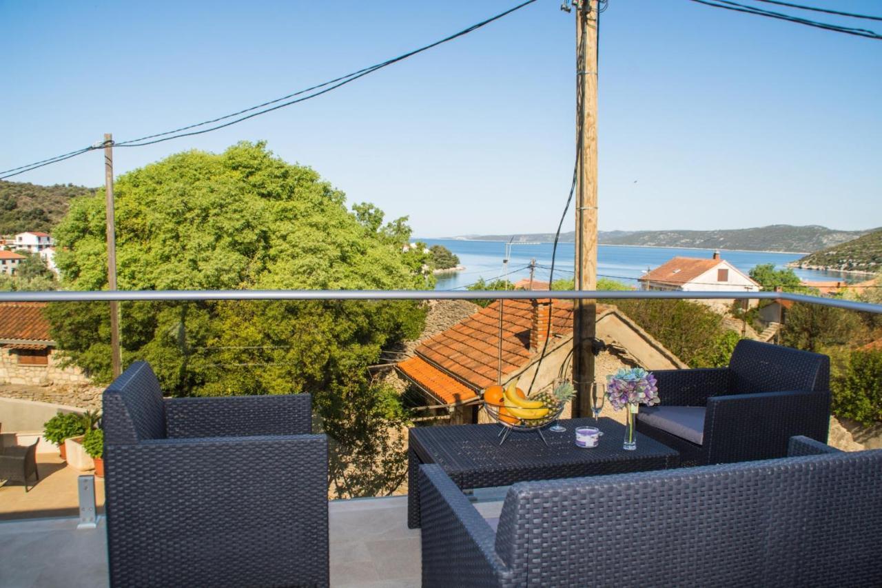 Villa La Veliki Drvenik Rum bild