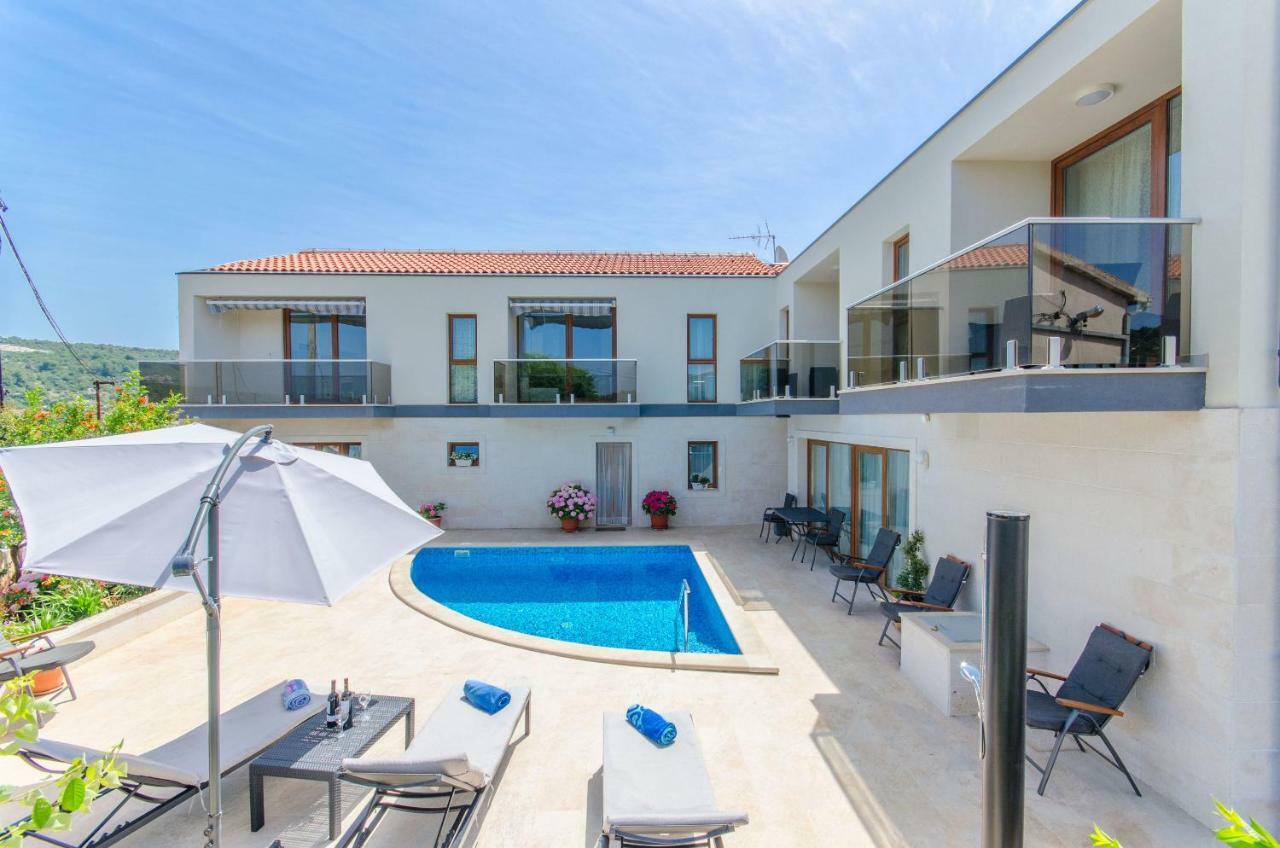 Villa La Veliki Drvenik Exteriör bild